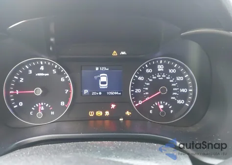 2020 Kia Forte Lxs z USA, uszkodzony, nr VIN 3KPF24AD0LE185899